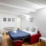 Mona Lisa - Boutique Home In Florence